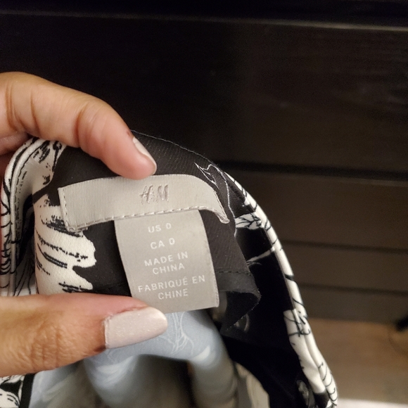 H&M aline skirt - Picture 4 of 6